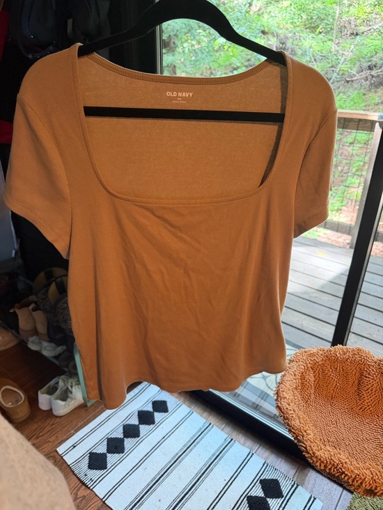 Old Navy Tops - Old Navy Short Sleeve Square Neck Top in Tan